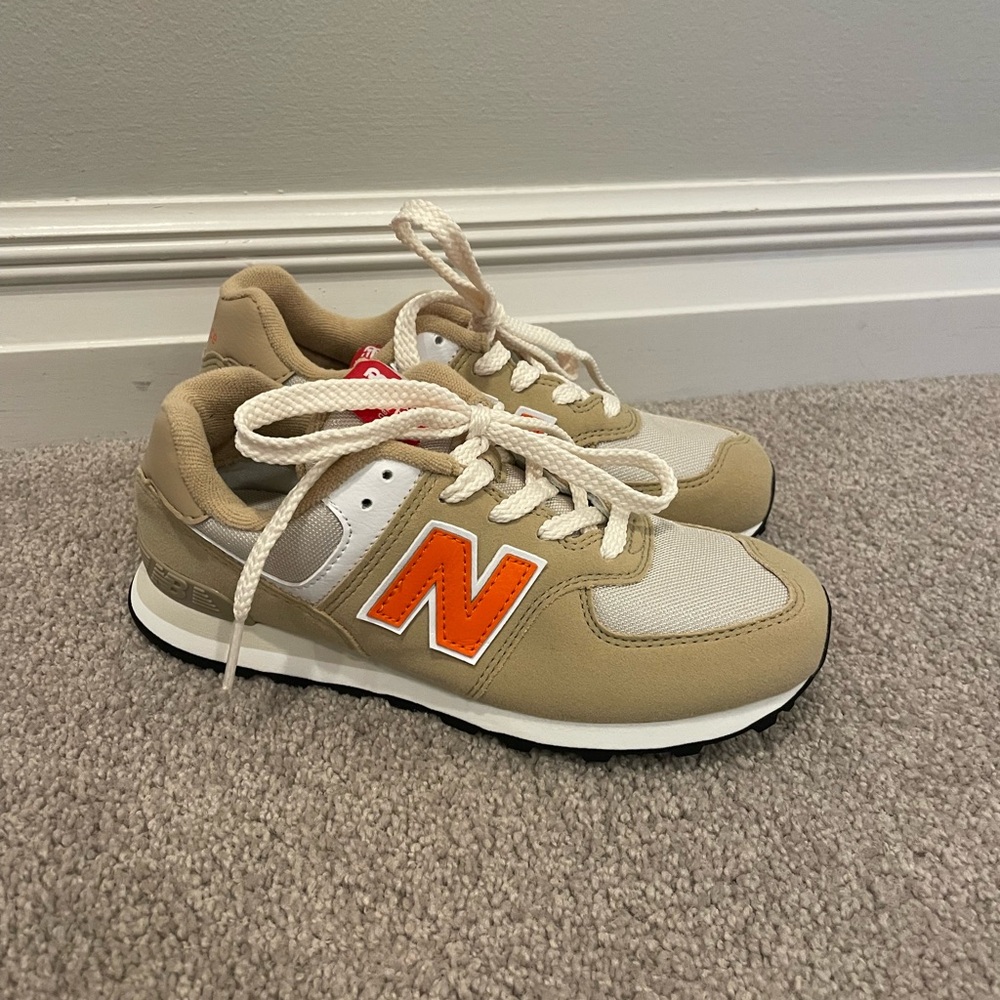 Boys New Balance Shoes 574 size 2